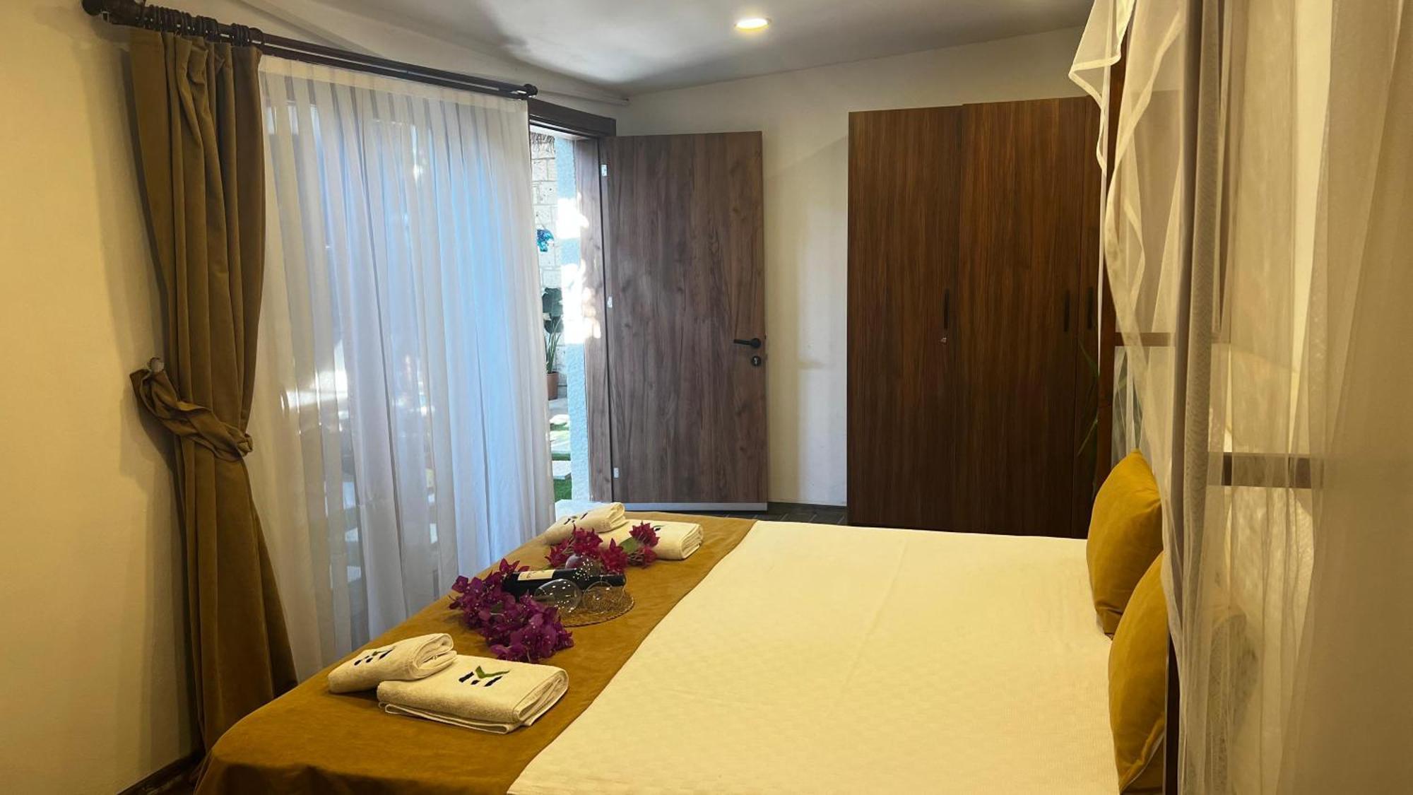 Elin Otel Alacati Çeşme Exteriör bild