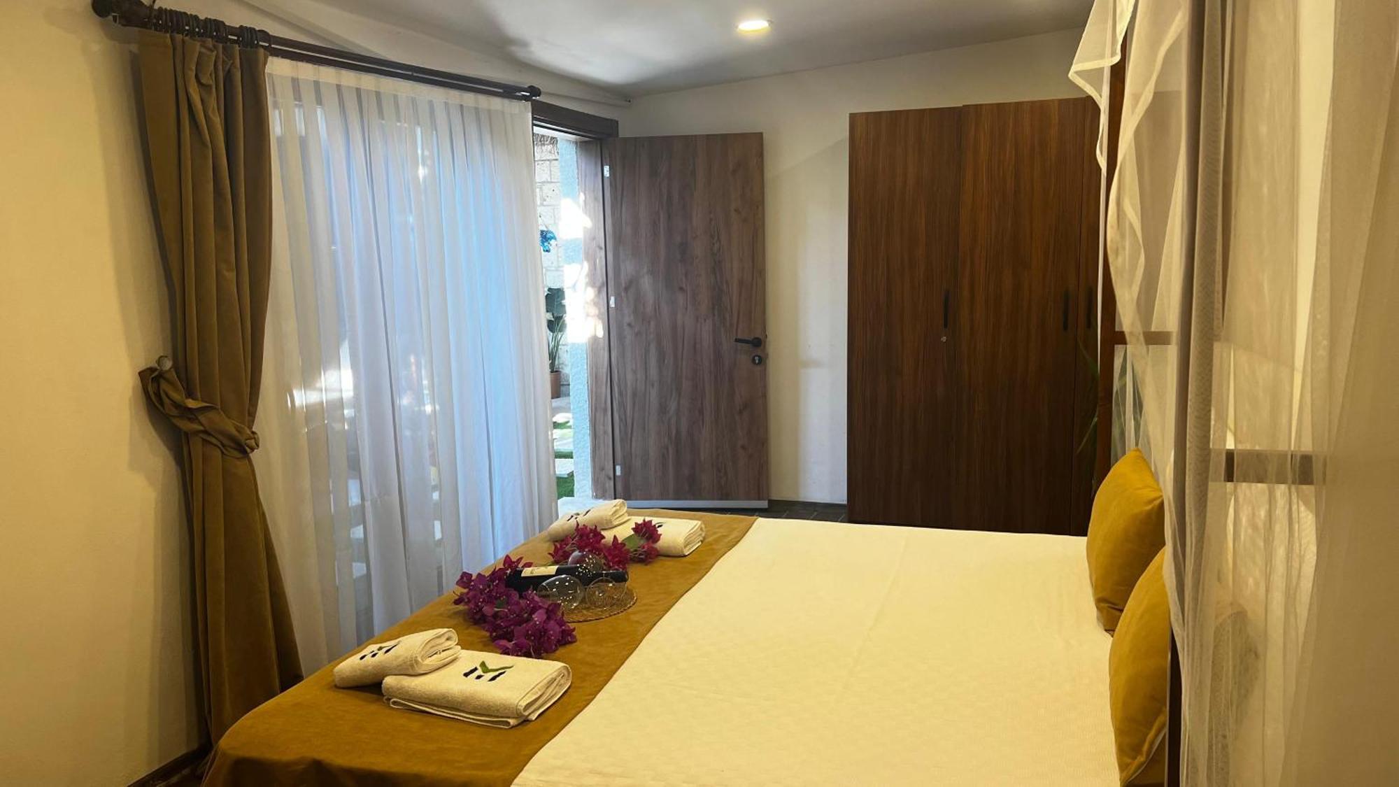 Elin Otel Alacati Çeşme Exteriör bild